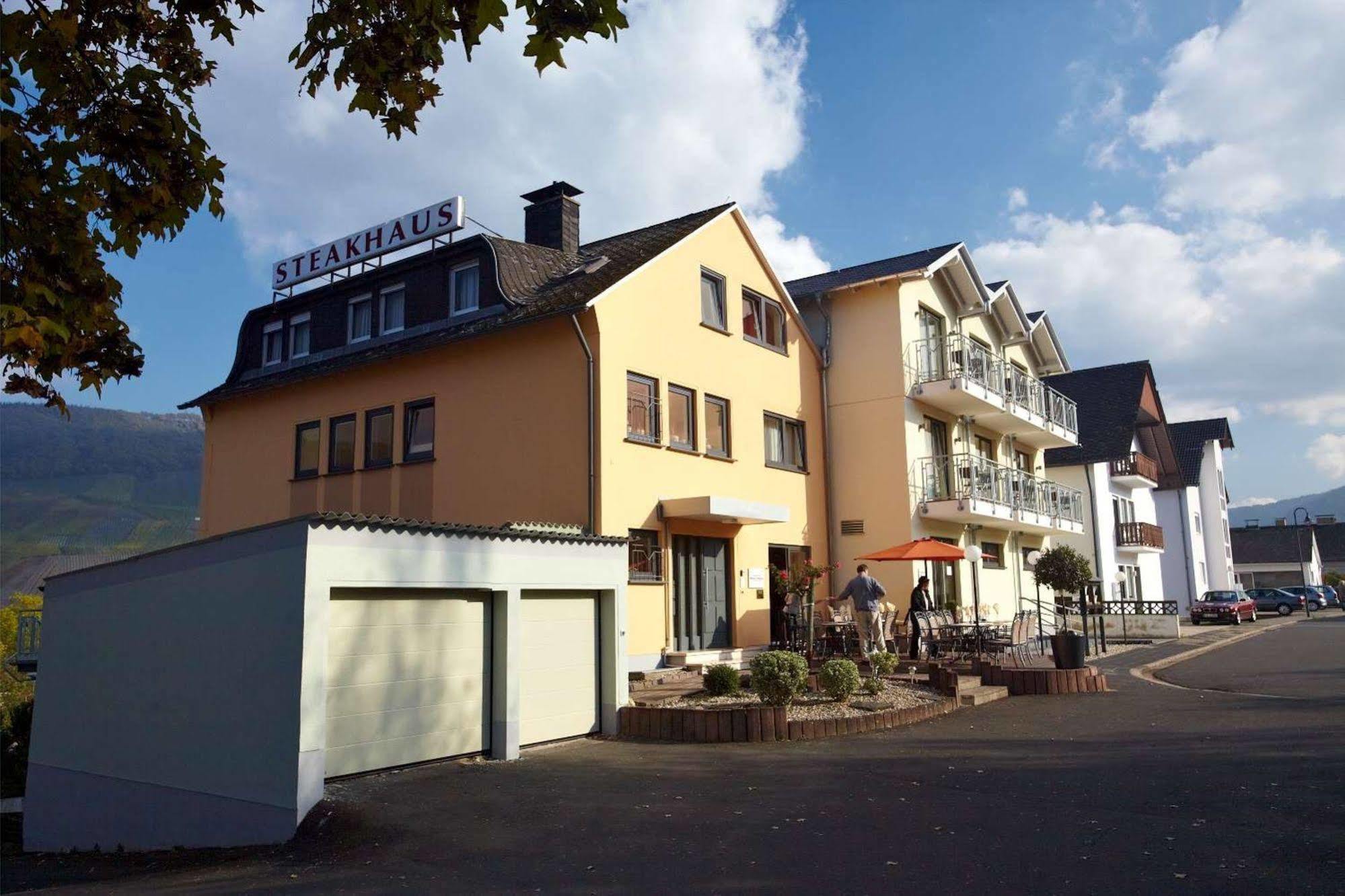 Christiana'S Wein & Art Hotel Bernkastel-Kues Eksteriør billede